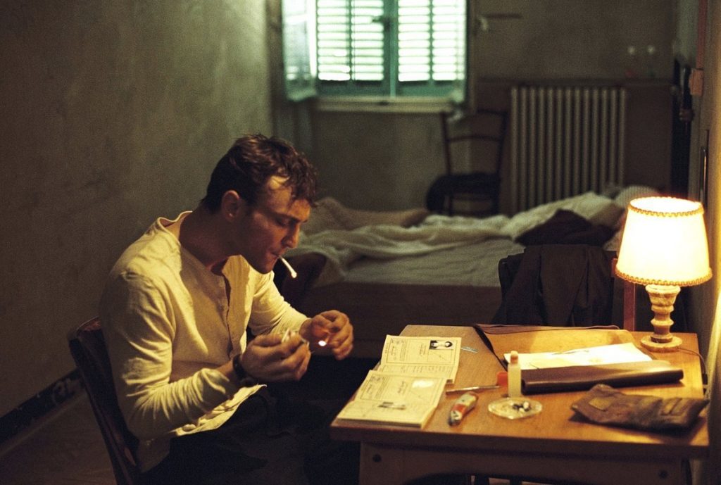Christian Petzold's Transit (2019), starring Franz Rogowski and Paula Beer, is reviewed at Riot Material Magazine.